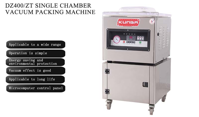 Automatic vacuum packaging machine